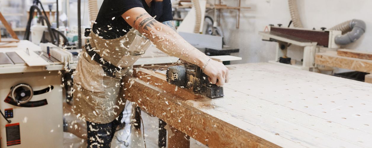 How Much Does a Carpenter Cost per Hour?