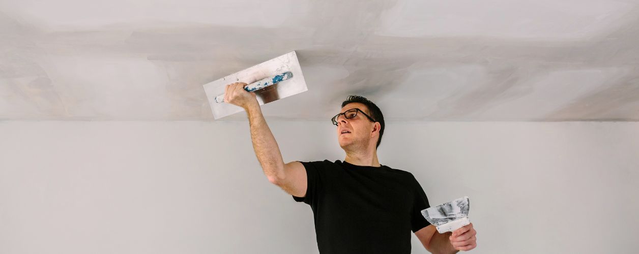 How Much Does Plastering Walls Cost?