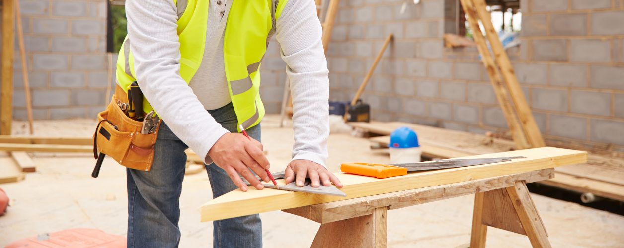Types of Wood for Furniture and Interior Projects