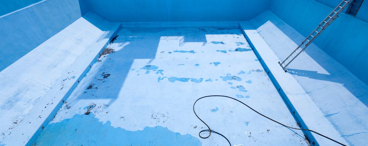 2025/08/above-ground-pool-repair-11756381206.jpg