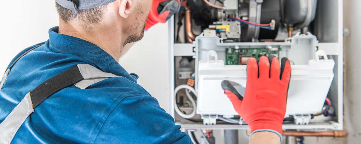 2025/08/heating-repair-11756364692.jpg