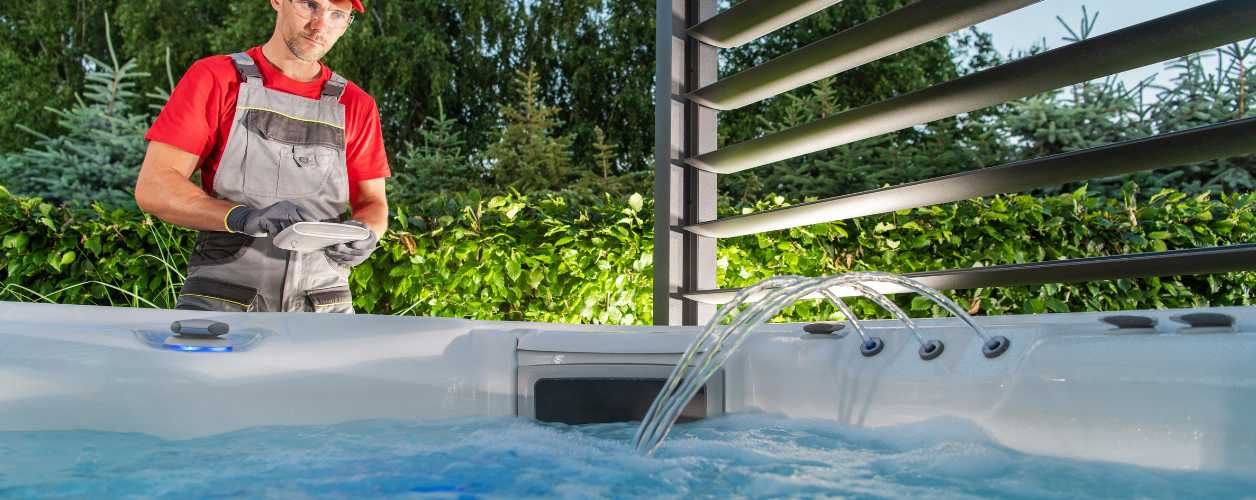 2025/08/jacuzzi-repair-11756363586.jpg
