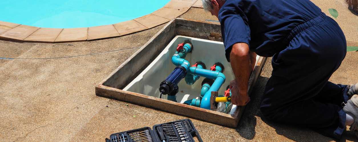 2025/08/pool-pump-repair-11756364749.jpg