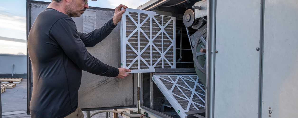 2025/08/swamp-cooler-repair-11756362773.jpg